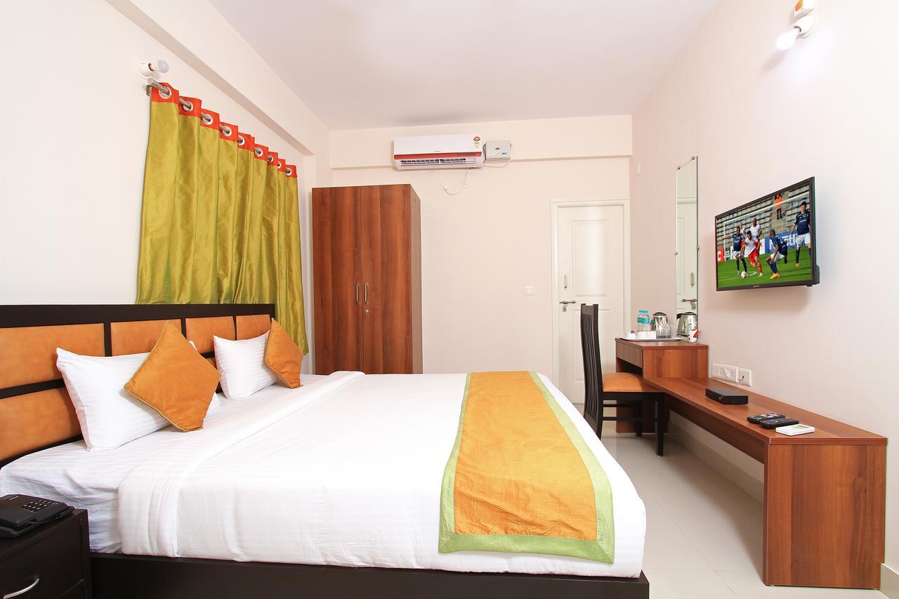 העיר בנגלור Arra Suites Kempegowda Airport Hotel מראה חיצוני תמונה