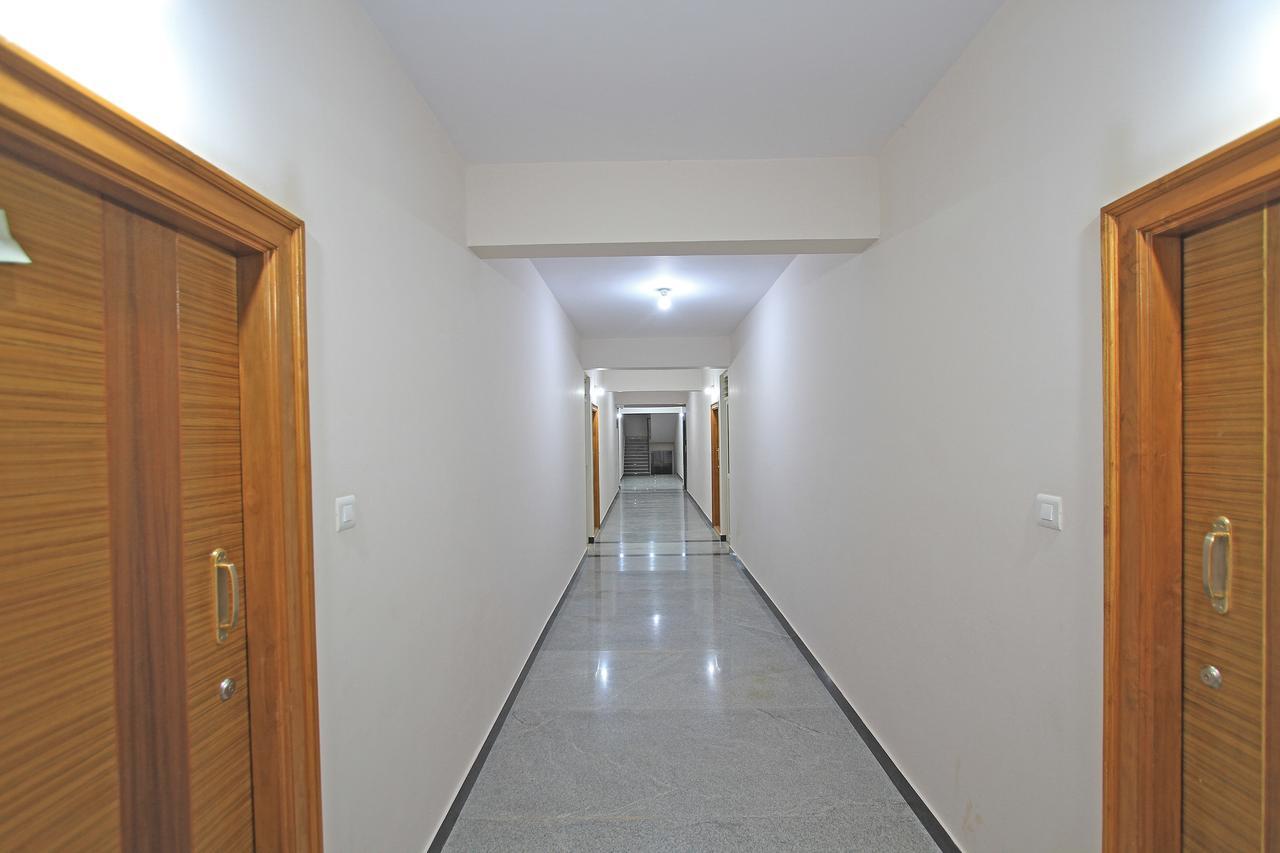 העיר בנגלור Arra Suites Kempegowda Airport Hotel מראה חיצוני תמונה