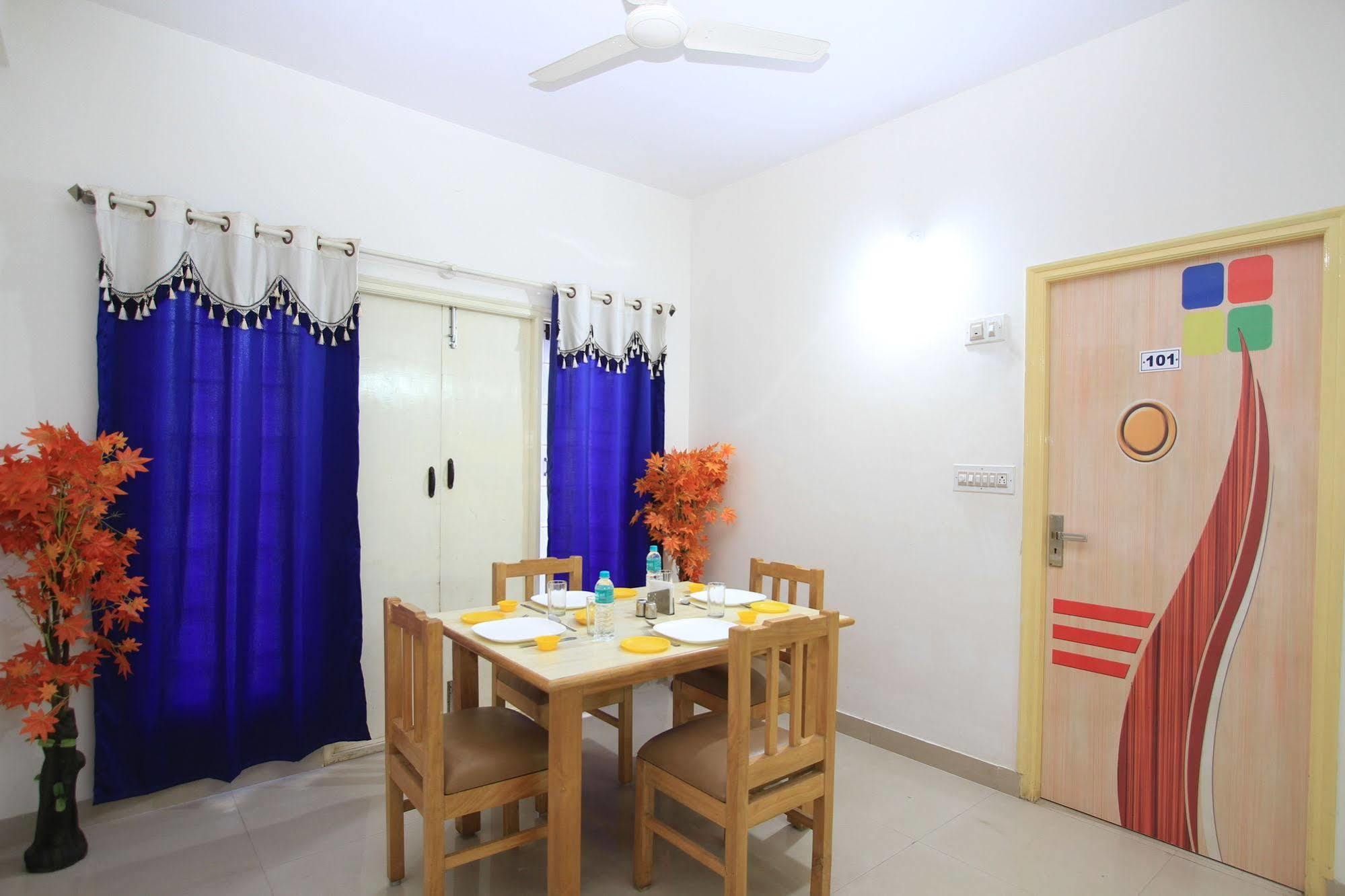 העיר בנגלור Arra Suites Kempegowda Airport Hotel מראה חיצוני תמונה