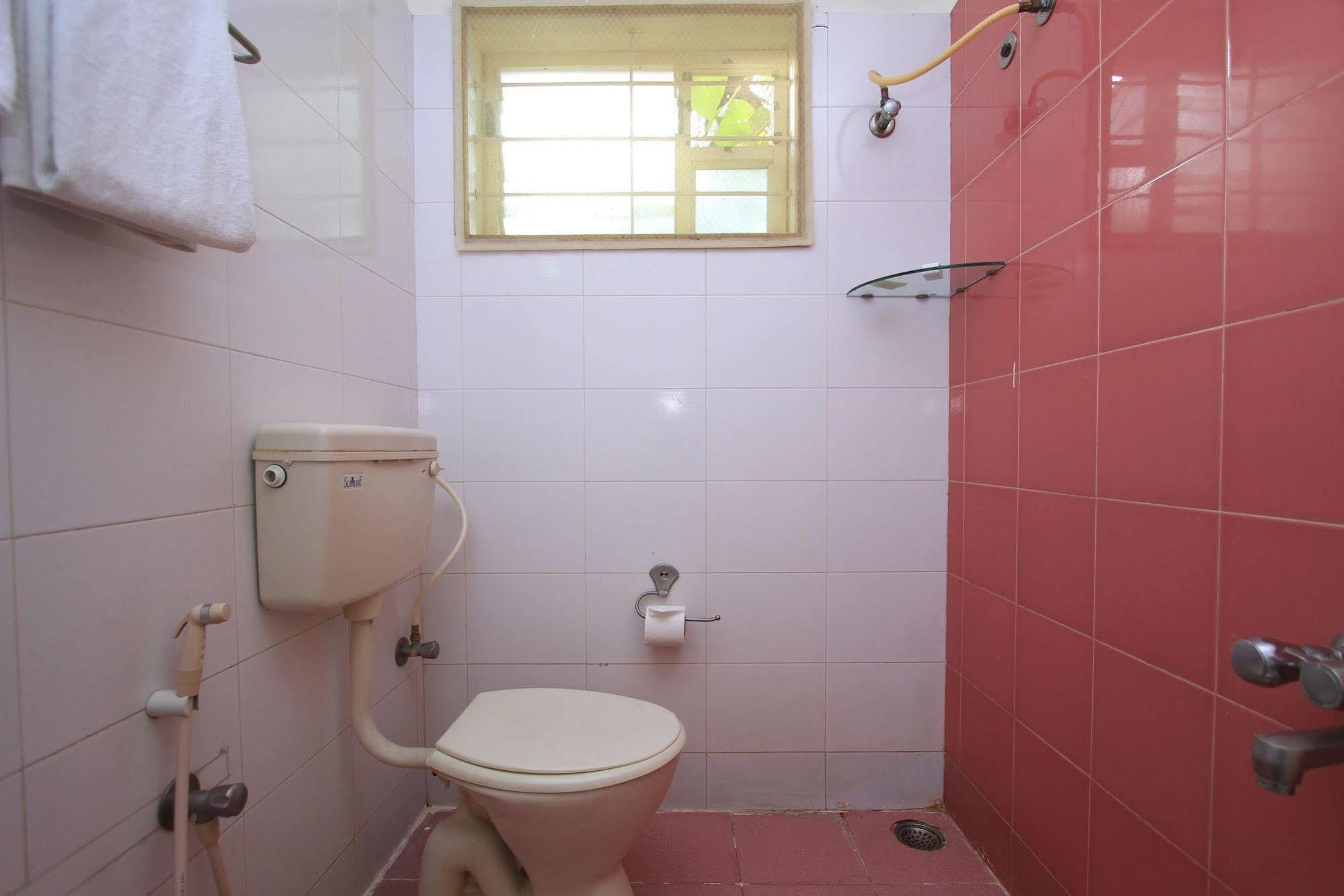 העיר בנגלור Arra Suites Kempegowda Airport Hotel מראה חיצוני תמונה