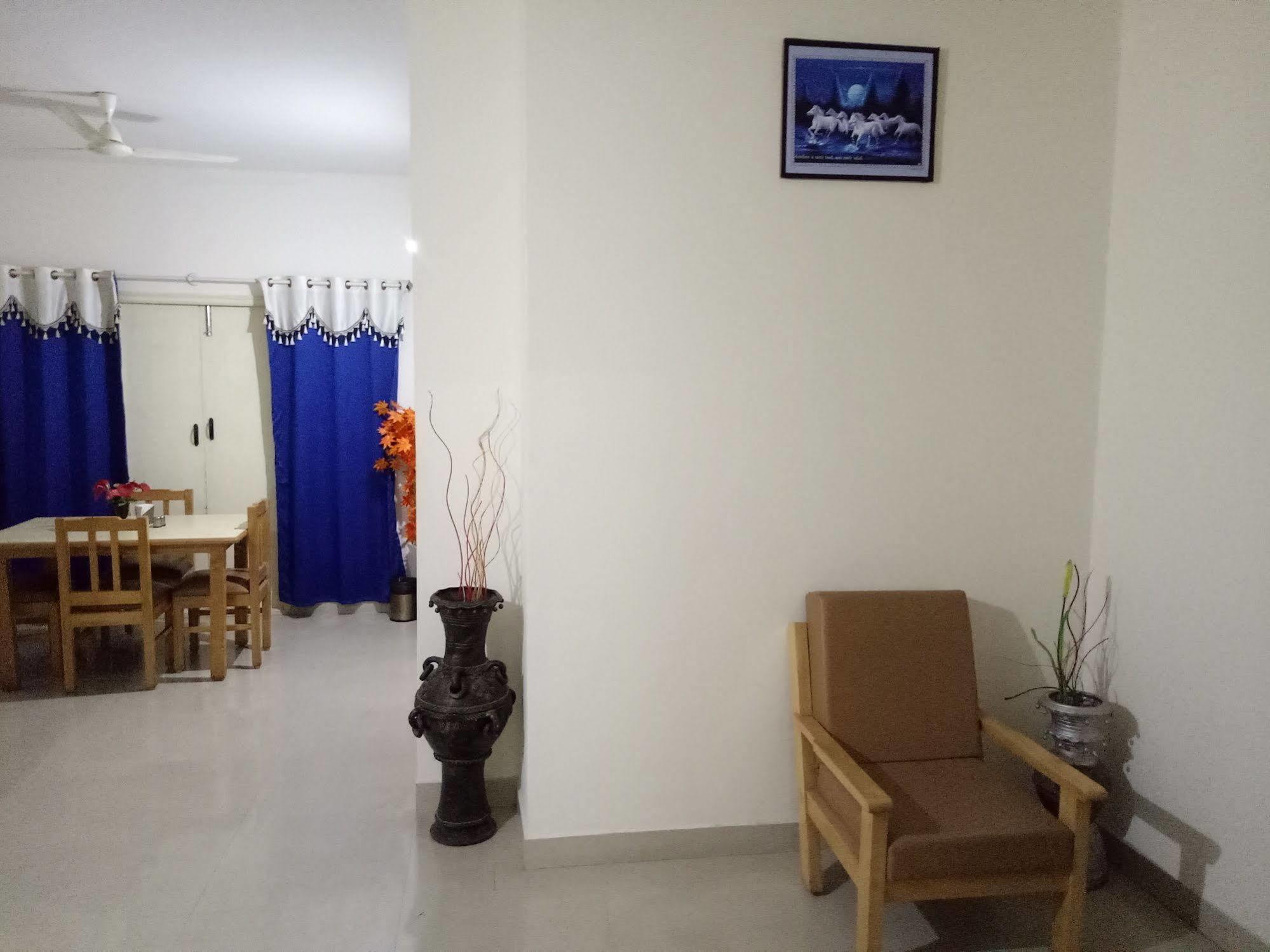 העיר בנגלור Arra Suites Kempegowda Airport Hotel מראה חיצוני תמונה