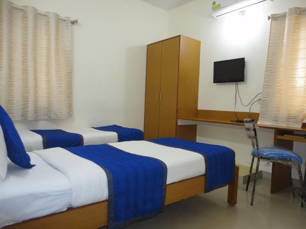 העיר בנגלור Arra Suites Kempegowda Airport Hotel מראה חיצוני תמונה